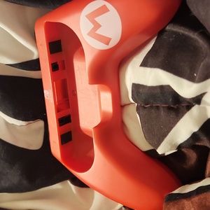 Nintendo switch controller holder